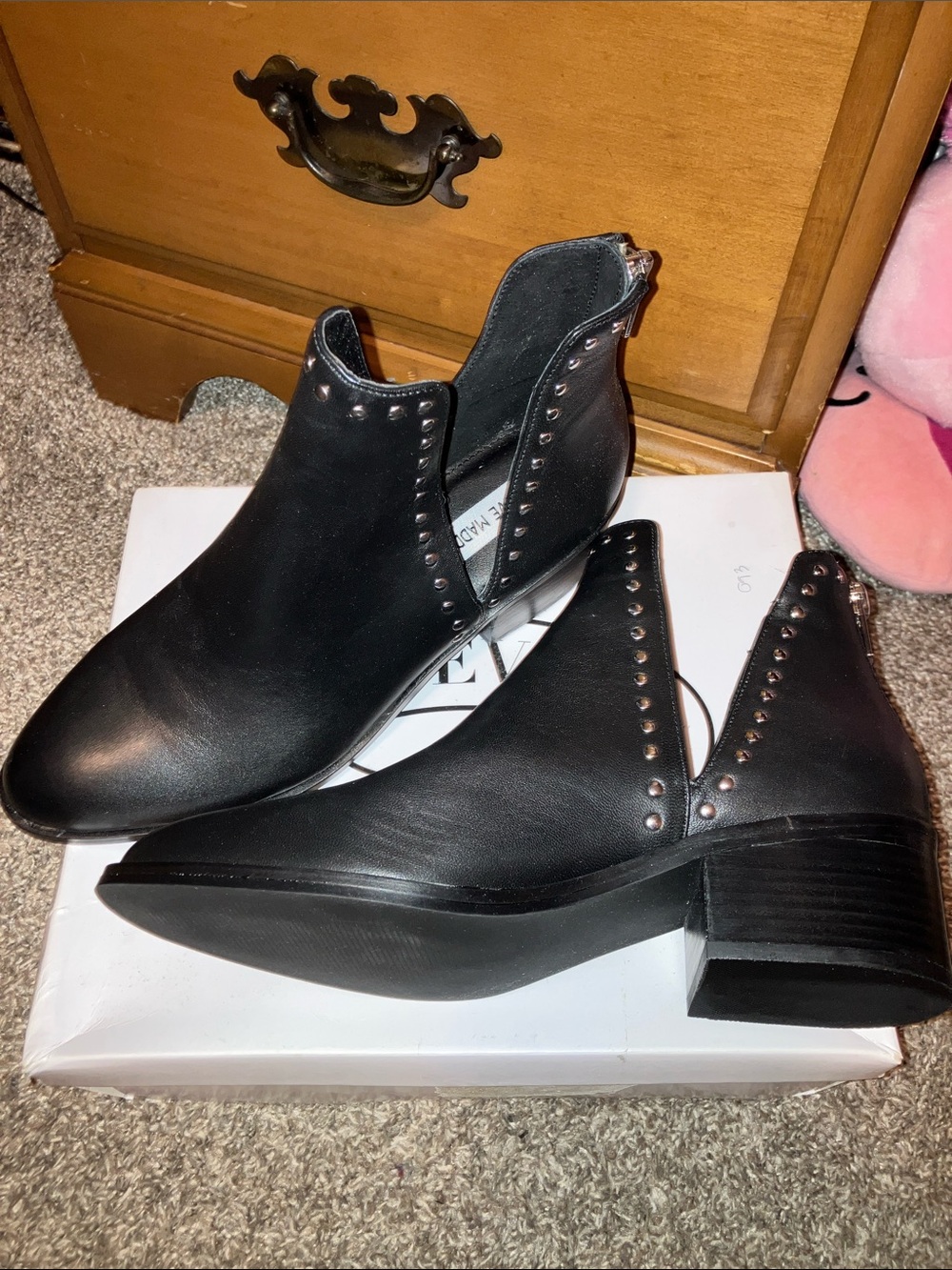 Steve Madden Black Leather Studded Ankle Booties Size 9.5 Medium